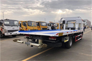 多伦汽车救援补胎