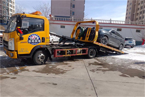 多伦救援拖车费用怎么算